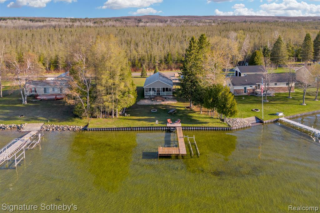6130 Cedar Drive, Hubbard Lake, MI 49747 — Photo 32