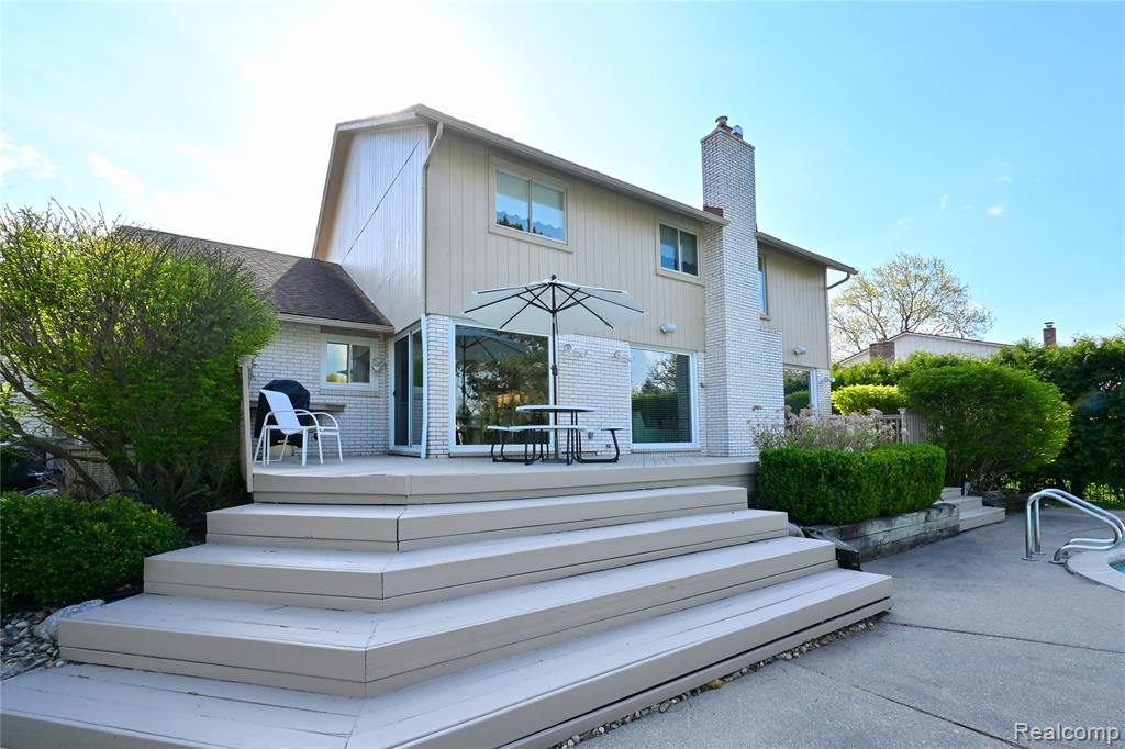 6020 Orchard Ridge Court, West Bloomfield, MI — Photo 45