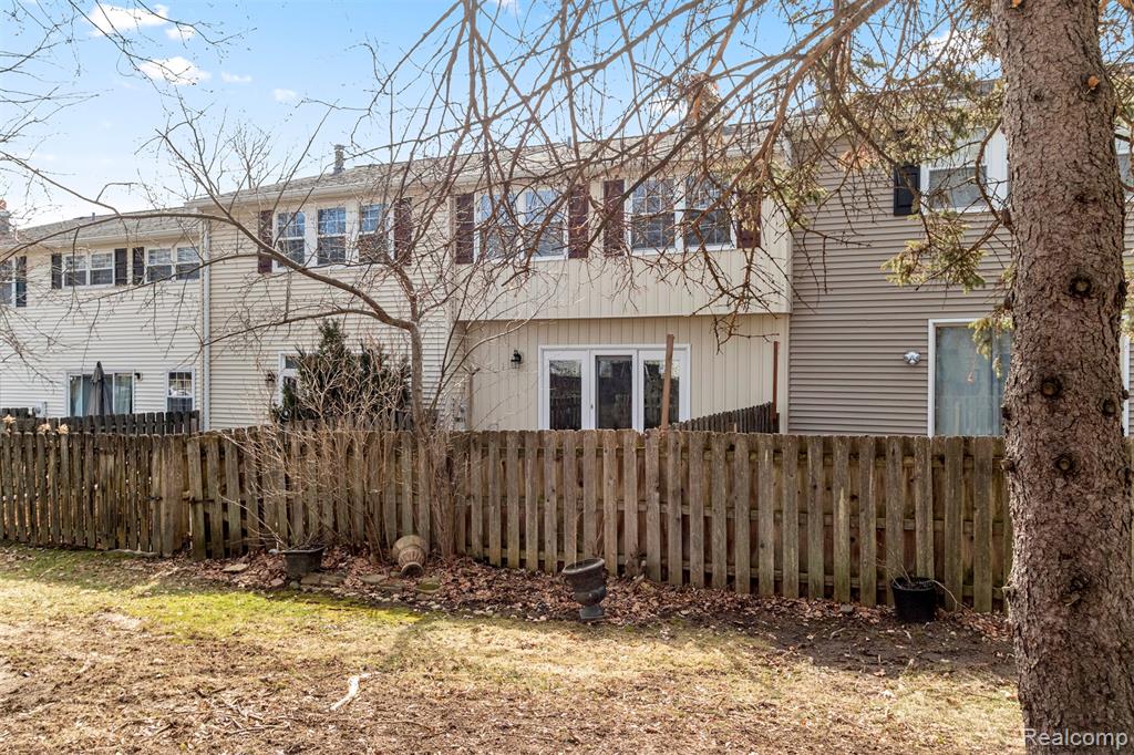 19767 Hayes Court, Northville, MI 48167 — Photo 48