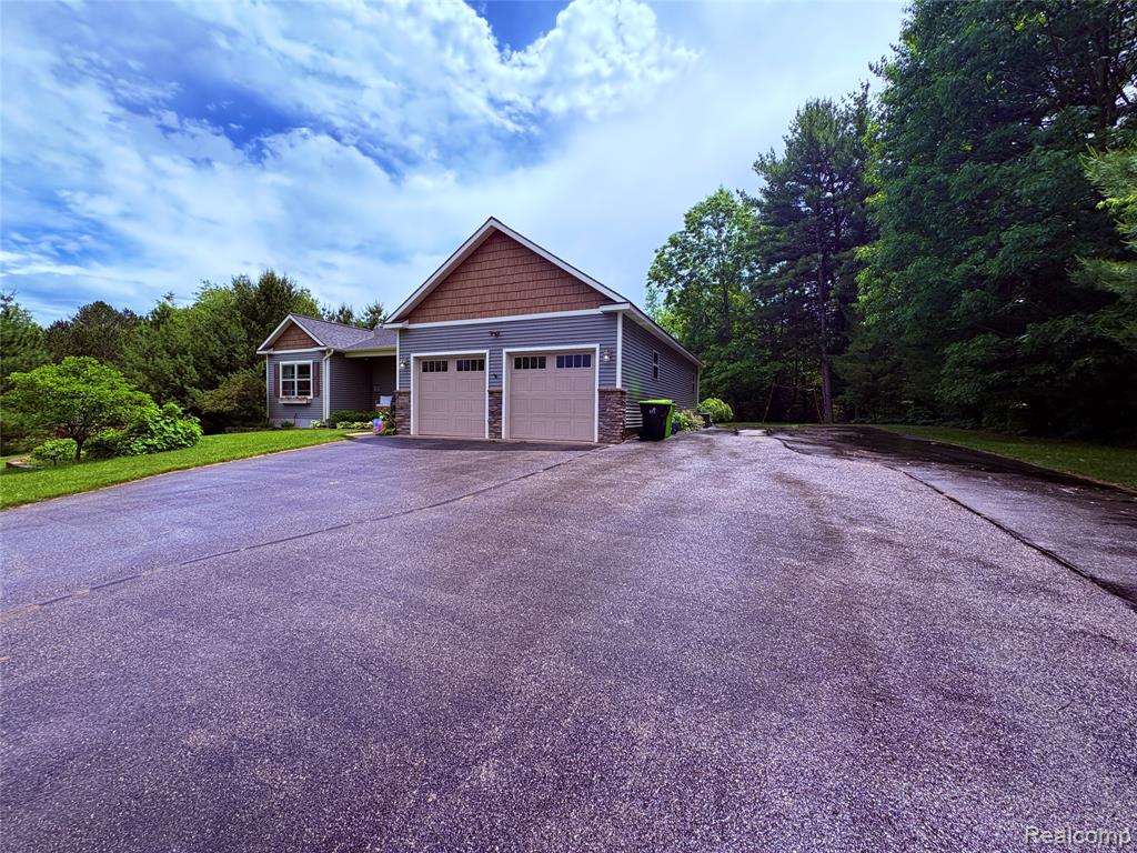 9865 Loons Call Drive, Traverse City, MI 49685 — Photo 3