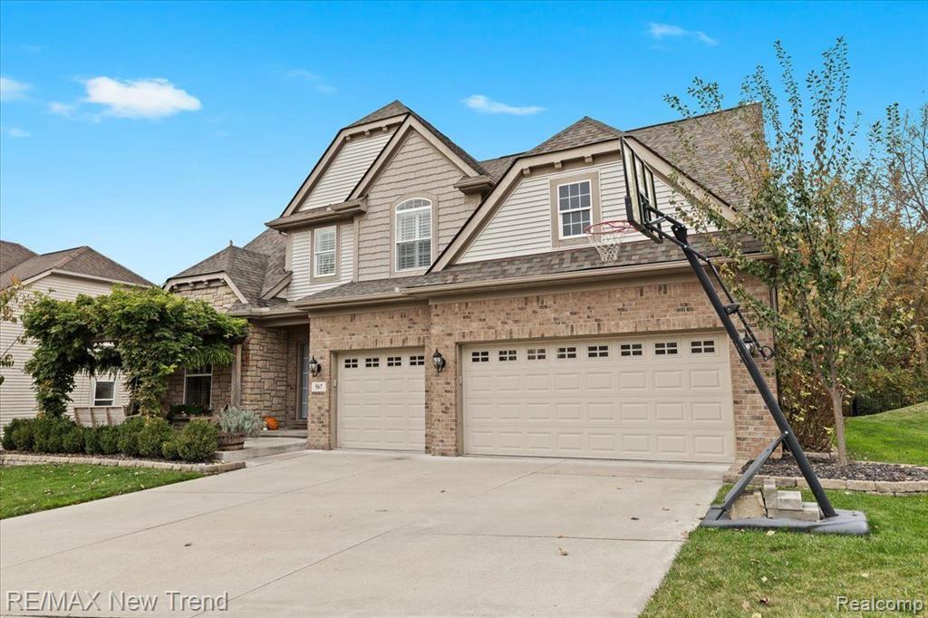 567 NAPA VALLEY Drive, Milford, MI 48381 — Photo 2