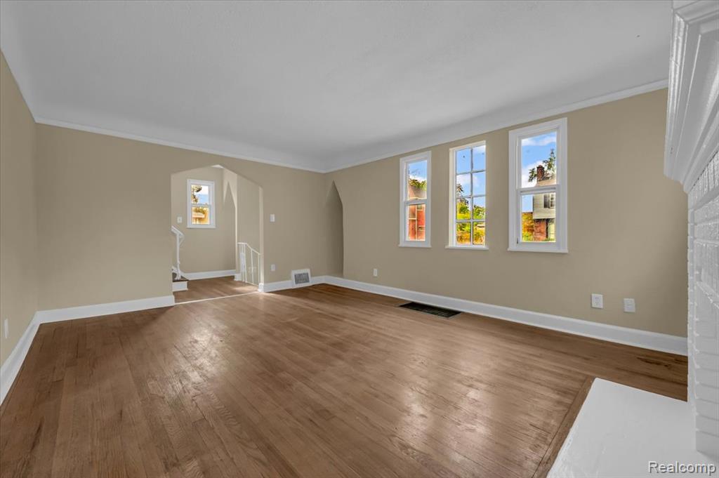 16862 Sorrento Street, Detroit, MI 48235 — Photo 6