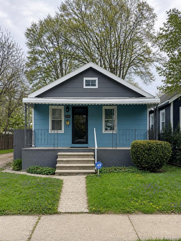 451 W GEORGE Avenue, Hazel Park, MI 48030 — front exterior