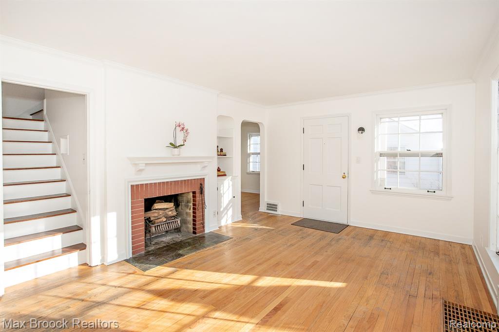 10034 Lasalle Boulevard, Huntington Woods, MI — Photo 6