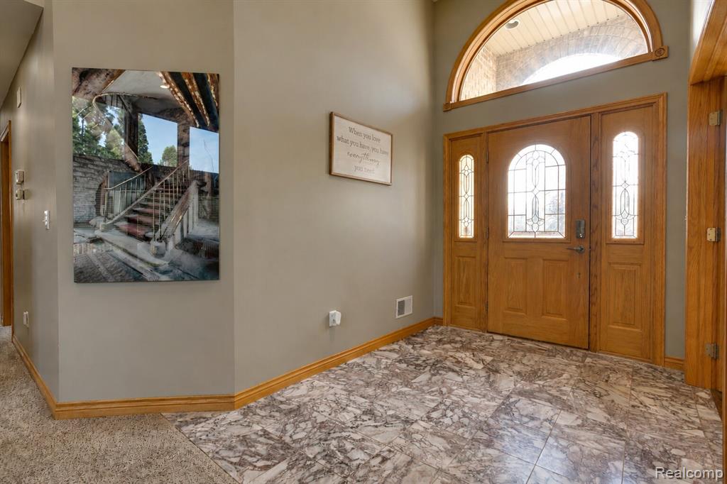 545 Karla Lane, Marysville, MI 48040 — Photo 3