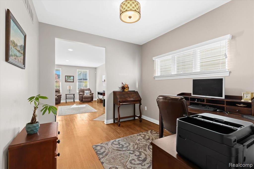 50478 JEFFERSON Street, Canton, MI 48188 — Photo 15