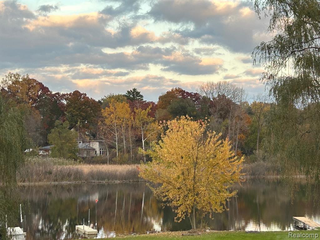 640 Sunset, White Lake, MI 48383 — Photo 71