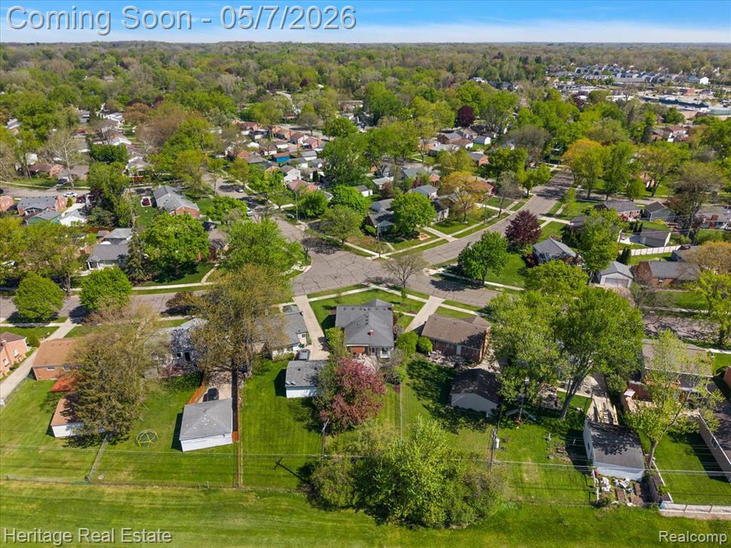 31881 Lamar Drive, Farmington, MI 48336 — Photo 43