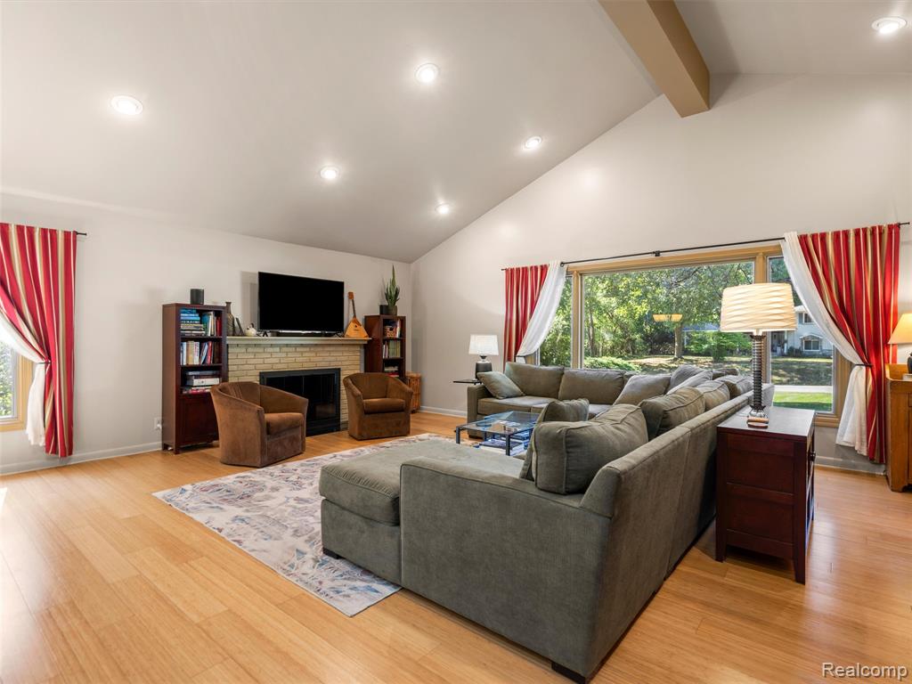 4351 Queens Way, Bloomfield Hills, MI 48304 — Photo 10
