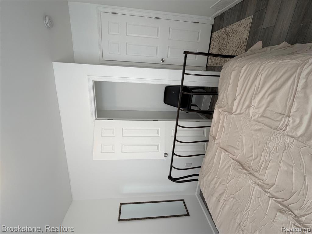 398 N Saginaw Street, Pontiac, MI 48342 — Photo 23