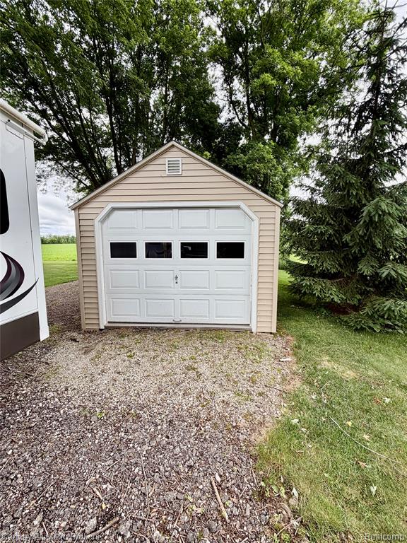 3259 N Seymour Road, Flushing, MI 48433 — Photo 12