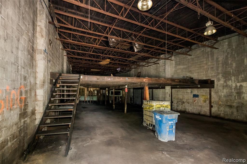2424 Michigan Avenue - Photo 4