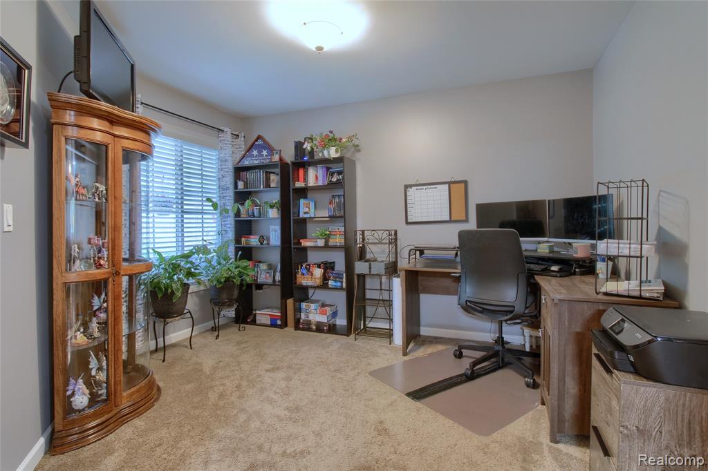 31626 Beaver Circle, New Boston, MI 48164 — Photo 17