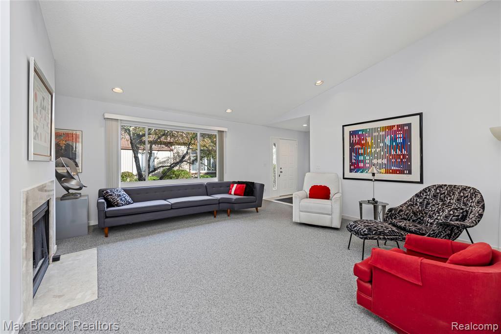 7400 Tall Timbers, West Bloomfield, MI — Photo 5