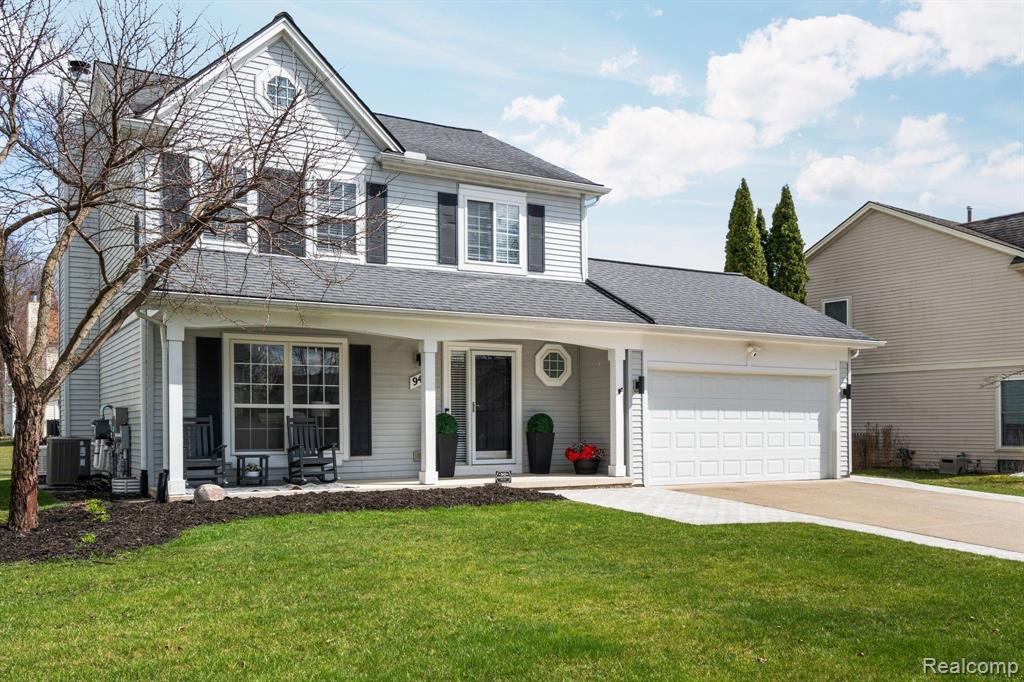 948 S PARKWOOD Drive, South Lyon, MI 48178 — Photo 2
