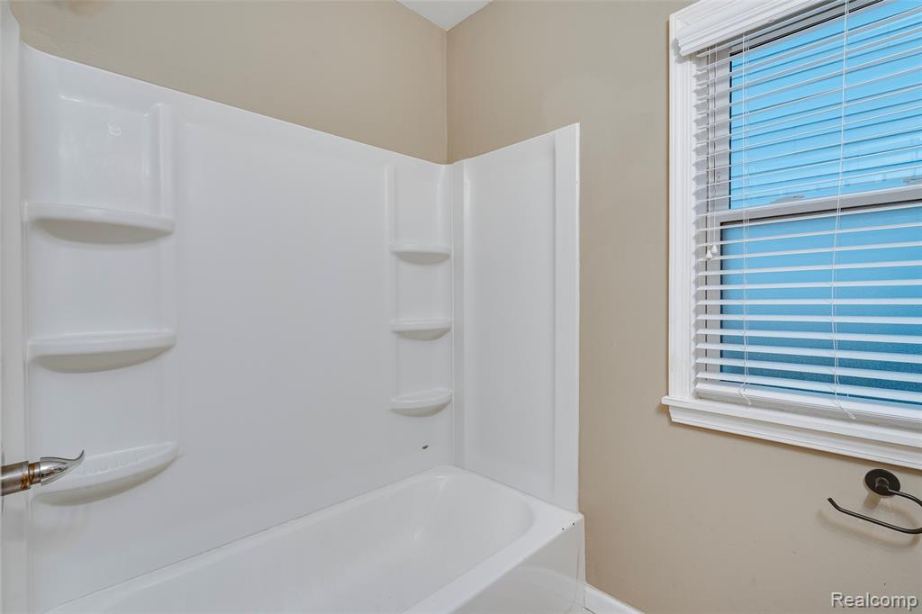 15477 WINSTON, Redford, MI 48239 — Photo 27