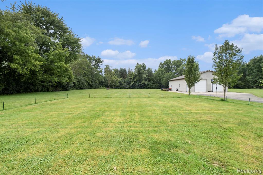 6343 Clovis Avenue E, Flushing, MI 48433 — Photo 28