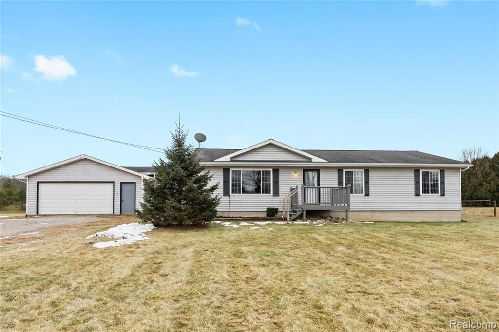 4151 Cook Road, Swartz Creek, MI 48473 — Photo 2