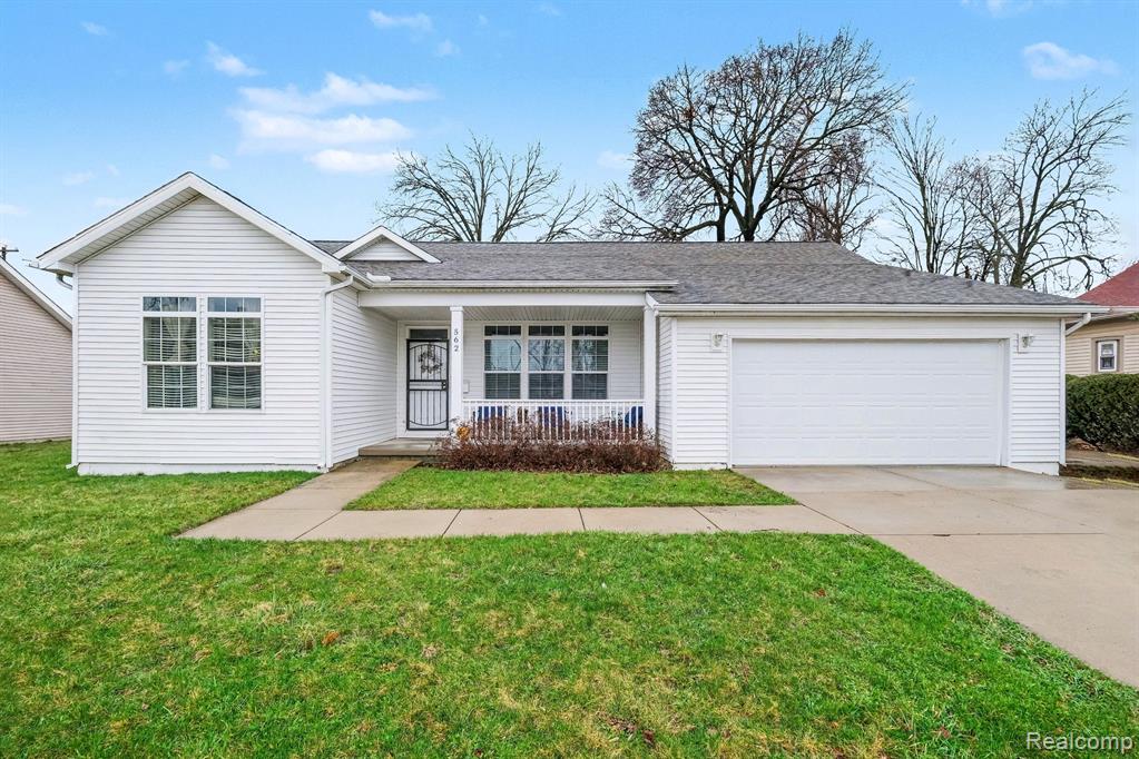 562 Williams Street, Flint, MI 48503 — front exterior