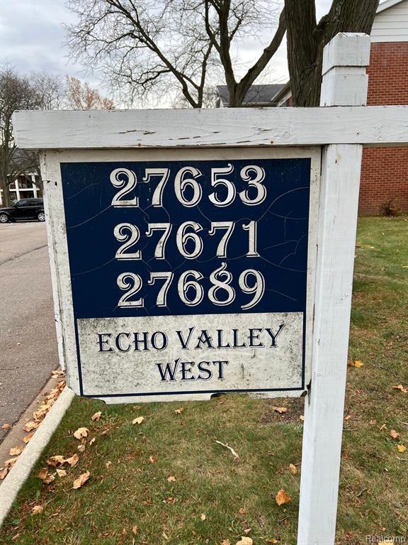 27653 W ECHO VALLEY, 210, Farmington Hills, MI 48334 — Photo 4