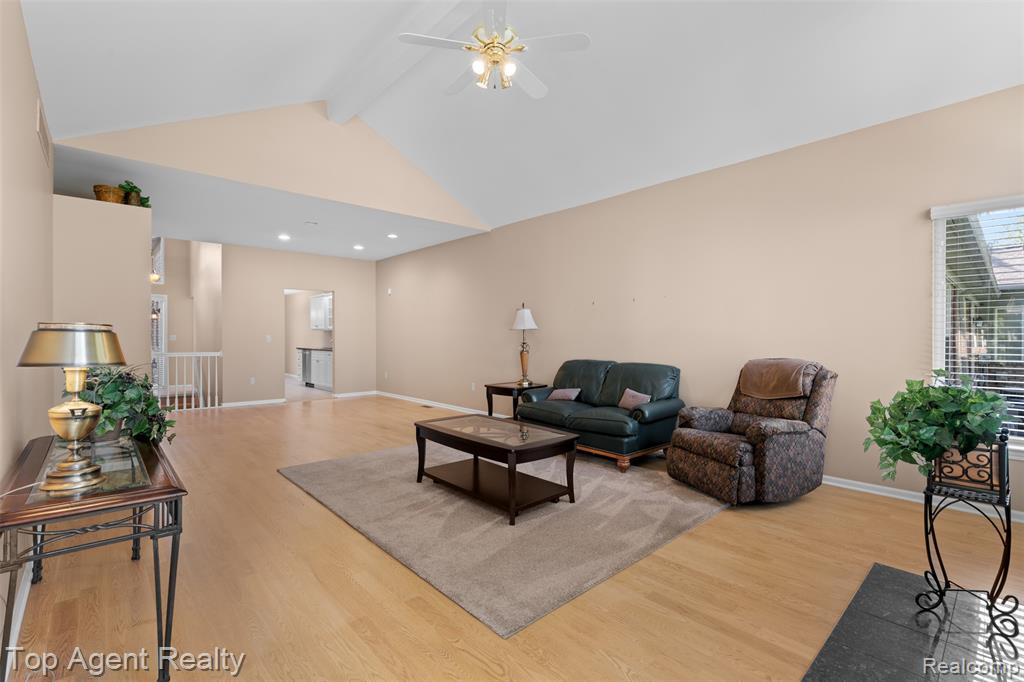 48607 Sutton Bay Court, Shelby Twp, MI 48315 — Photo 13