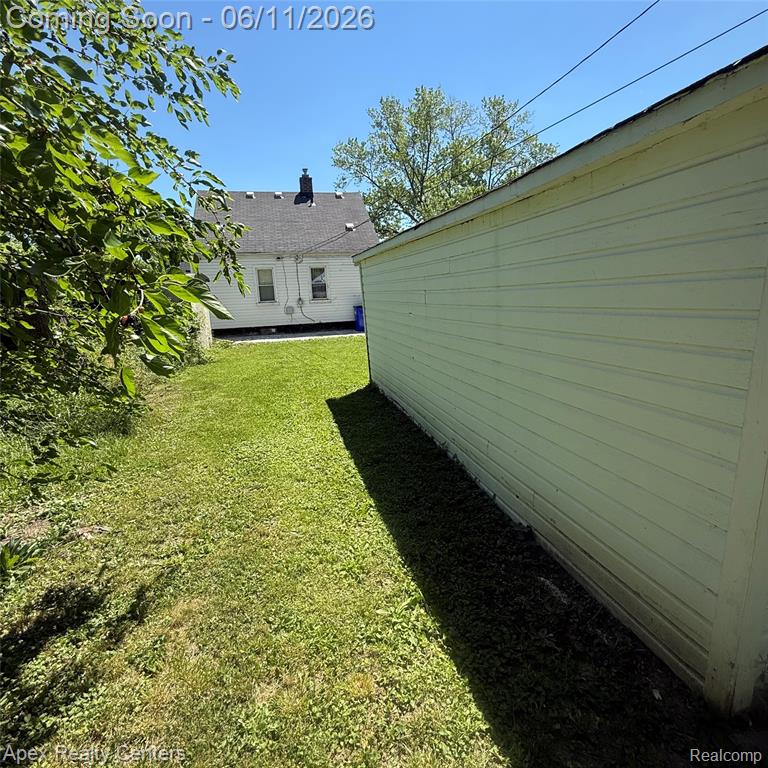 6515 Ashton Avenue, Detroit, MI 48228 — Photo 21
