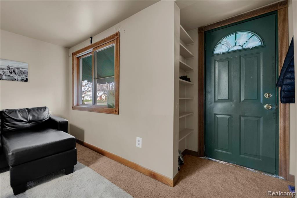 8237 Lenore Street, Dearborn Heights, MI 48127 — Photo 3