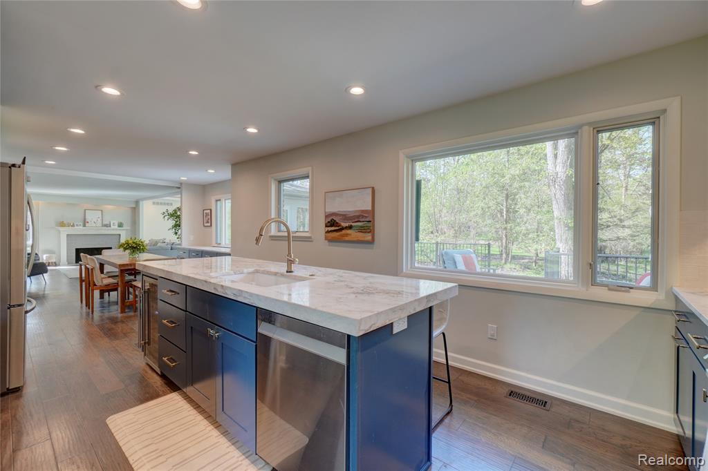 19341 Devonshire Street, Beverly Hills, MI 48025 — Photo 12