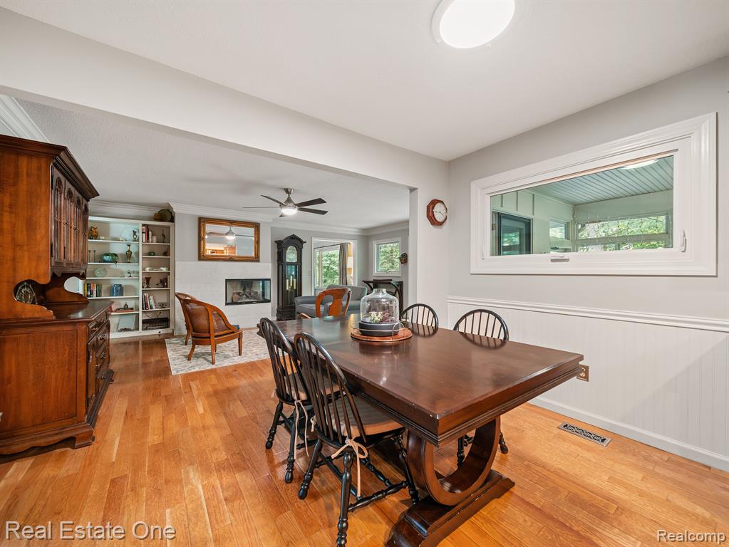 4884 SPLIT RAIL Drive, Brighton, MI 48114 — Photo 11