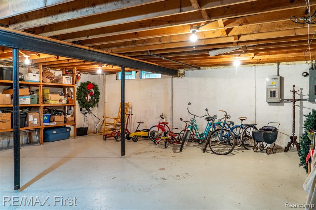 7470 Thornwood Street, Canton, MI 48187 — Photo 51