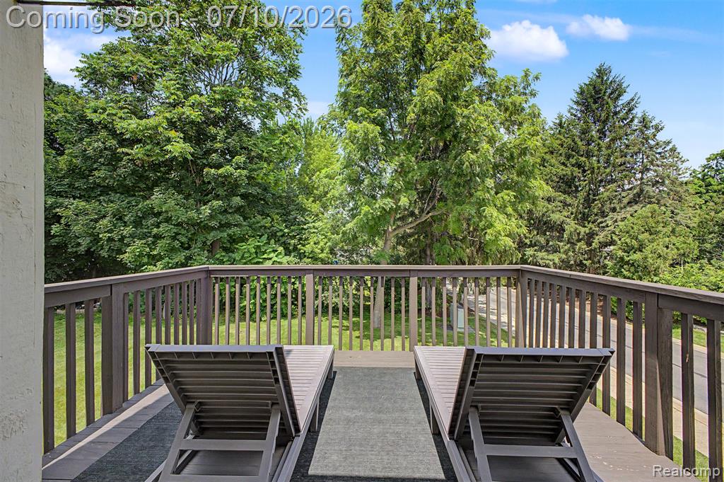 6400 Lake Meadow Drive, Waterford, MI 48327 — Photo 35