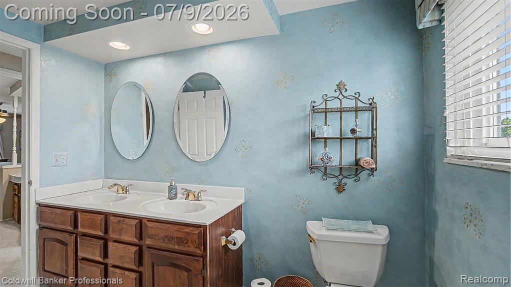 8731 Paulina Drive, Sterling Heights, MI 48312 — Photo 48