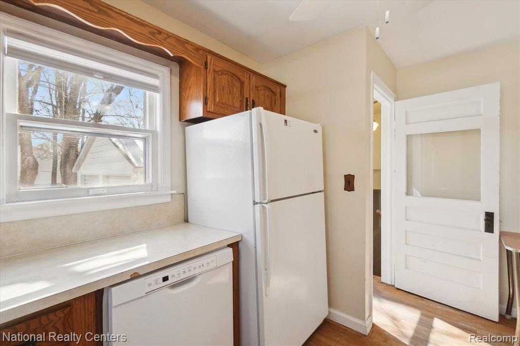 4955 WEBER Street, MI — Photo 20