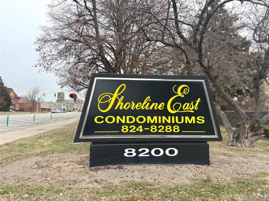 8200 E Jefferson Avenue, 204, Detroit, MI 48214 — Photo 18