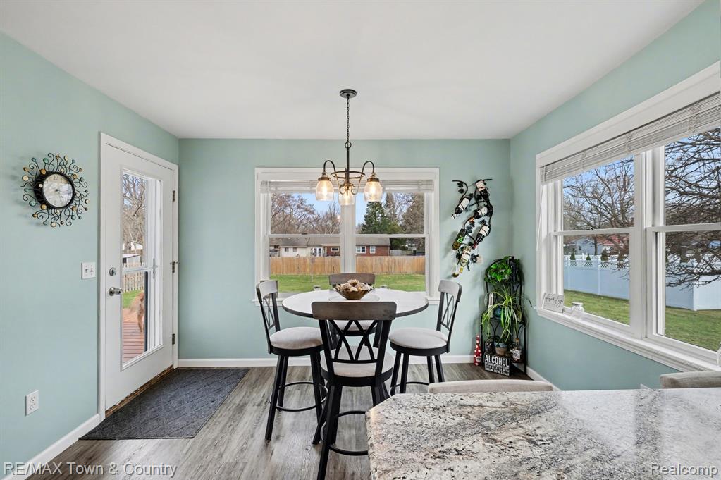 223 Primrose Lane, Flushing, MI 48433 — Photo 16