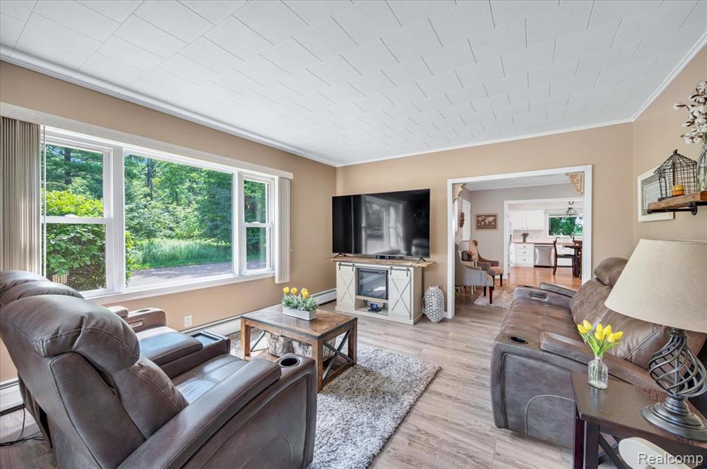 405 Pennell Road, Imlay City, MI 48444 — Photo 12