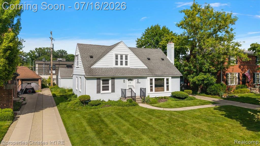 26642 York Road, Huntington Woods, MI — Photo 2