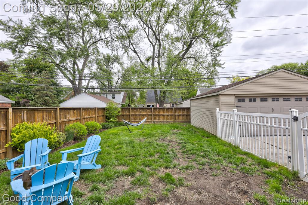 10074 Lincoln Drive, Huntington Woods, MI — Photo 51