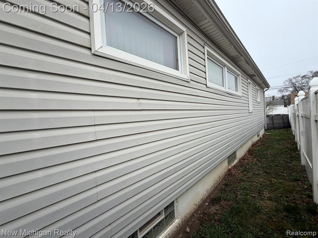 6671 Mayfair Street, Taylor, MI 48180 — Photo 5