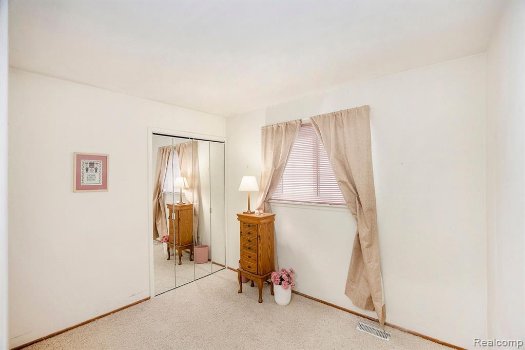 40158 DIANE Drive, Sterling Heights, MI 48313 — Photo 6