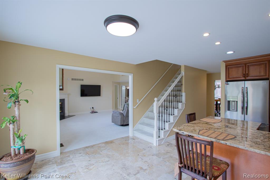 4831 Homestead Drive, Sterling Heights, MI 48314 — Photo 9