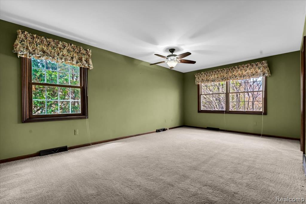 19010 Lacrosse Avenue, Lathrup Village, MI 48076 — Photo 19