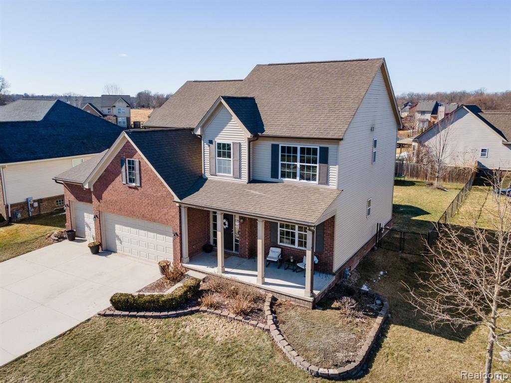 53585 MARY ANN Lane, New Baltimore, MI 48047 — Photo 2