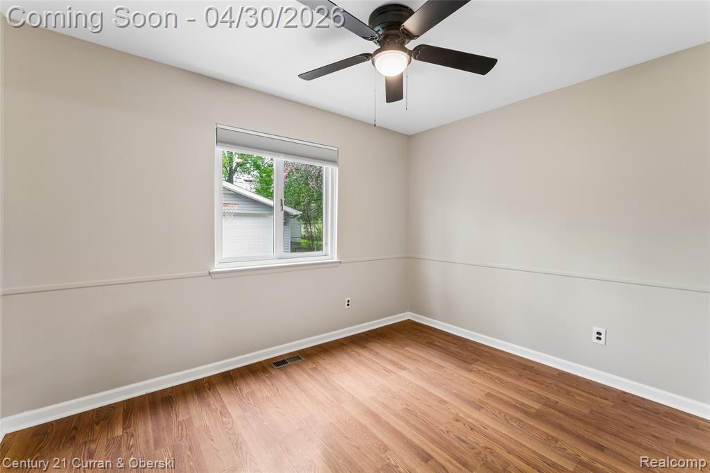 18490 Sumner, Redford, MI 48240 — Photo 11