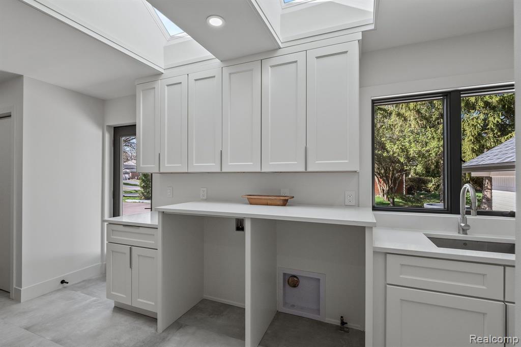 4081 NEARBROOK Road, Bloomfield Hills, MI 48302 — Photo 25