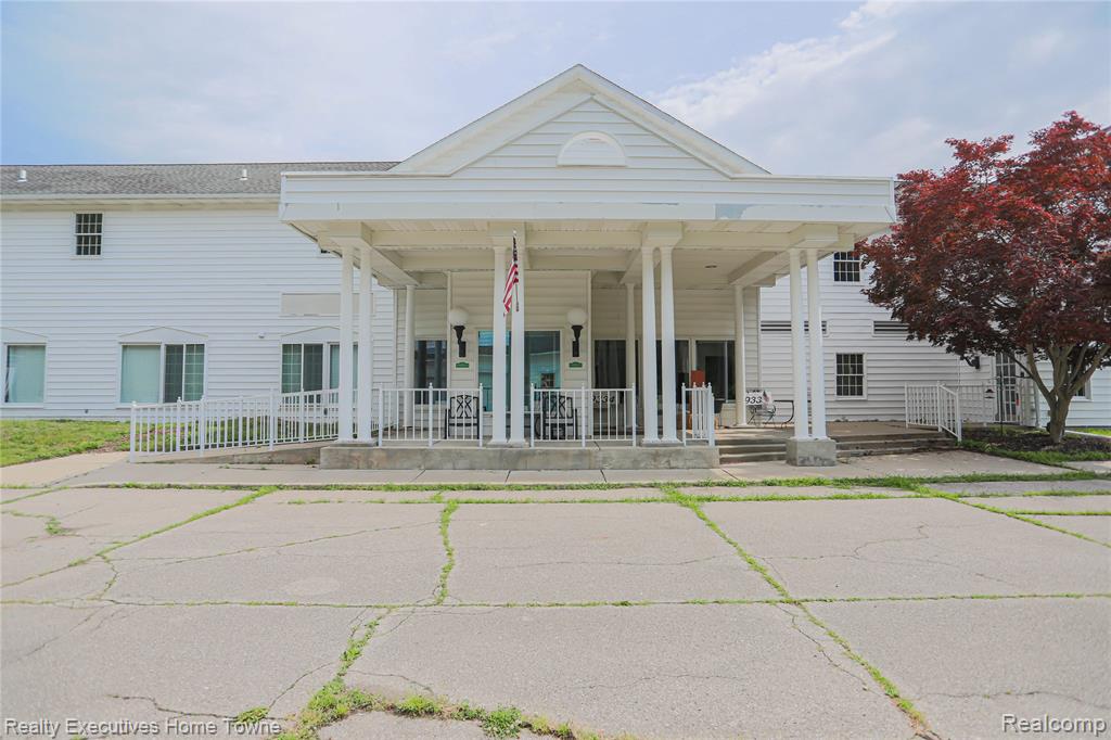 9334 River Road, Algonac, MI, 48001