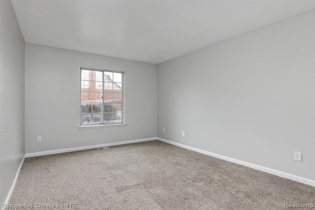 30248 SOUTHFIELD Road, 181, Southfield, MI 48076 — Photo 15