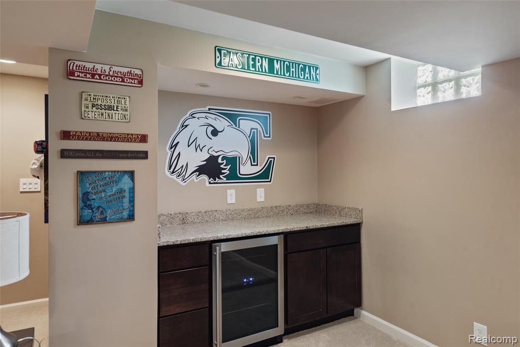 14109 Berryknoll Drive, Utica, MI 48315 — Photo 36