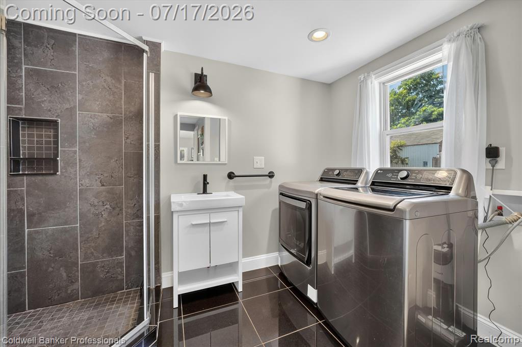 43 Hartley Street, Lapeer, MI 48446 — Photo 29