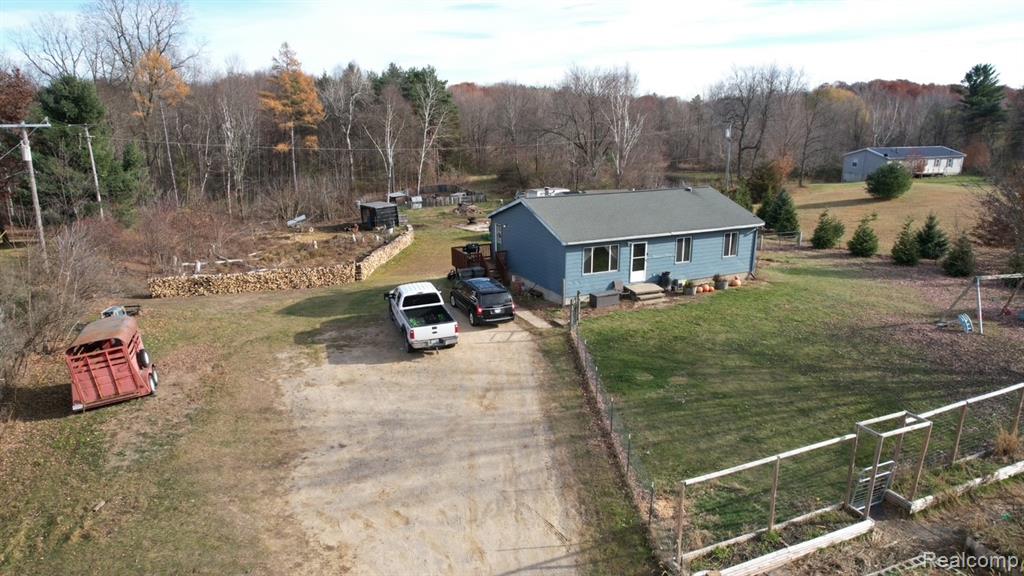 2608 N Lake Pleasant Road, Attica, MI 48412 — Photo 17